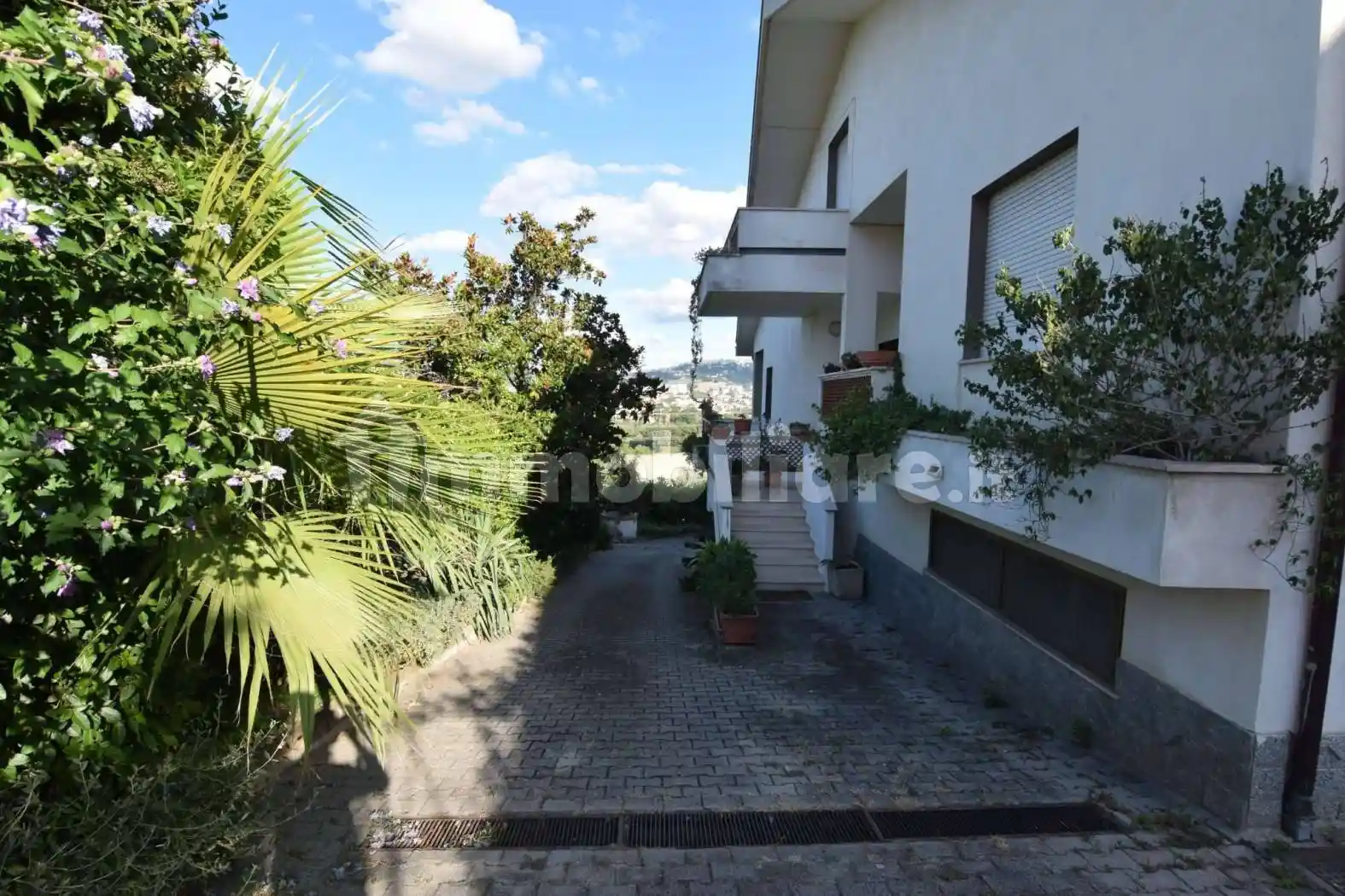 Villa bifamiliare via Gabriele D'Annunzio, Villanova, Cepagatti - foto 2