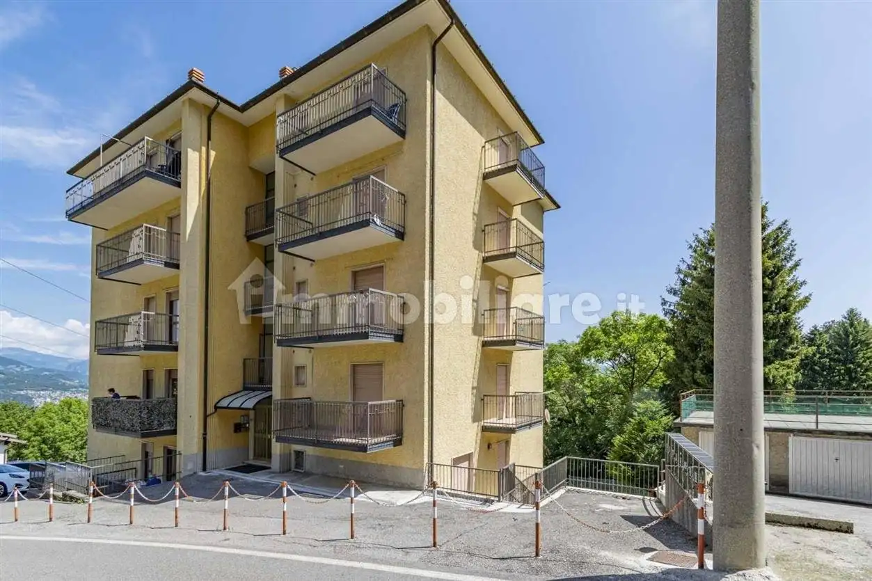 Appartamento in vendita a Roncola