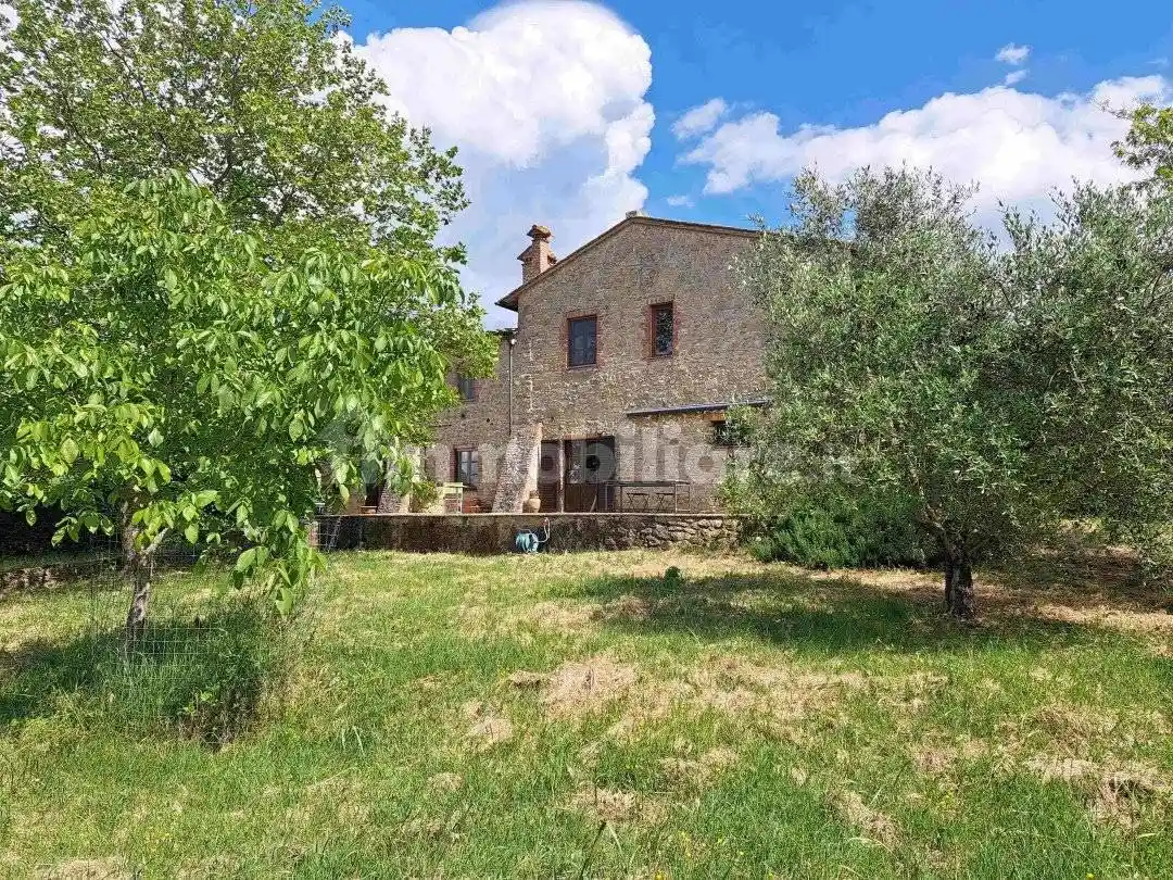 Appartamento in vendita a Volterra