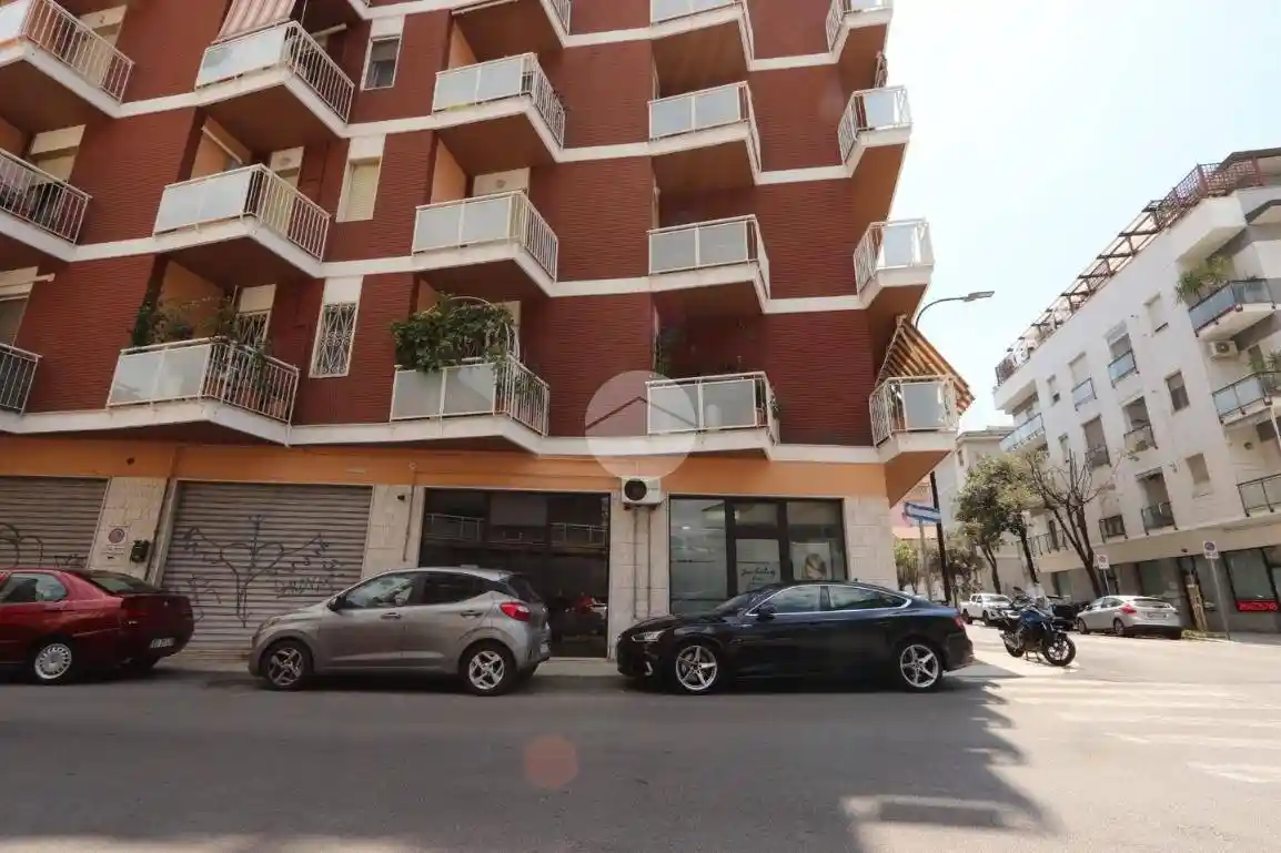 Quadrilocale via Raffaello Sanzio 74, Viale Bovio - Piazza Duca degli Abruzzi, Pescara - foto 2