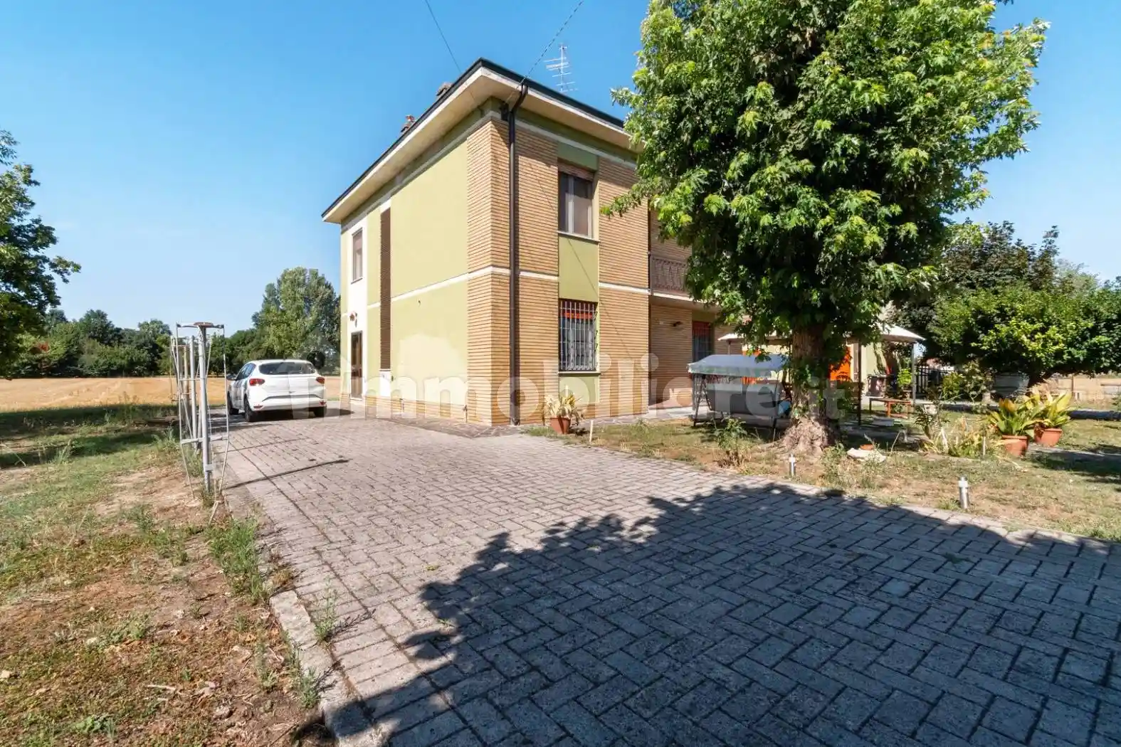 Villa in vendita a Novi di Modena