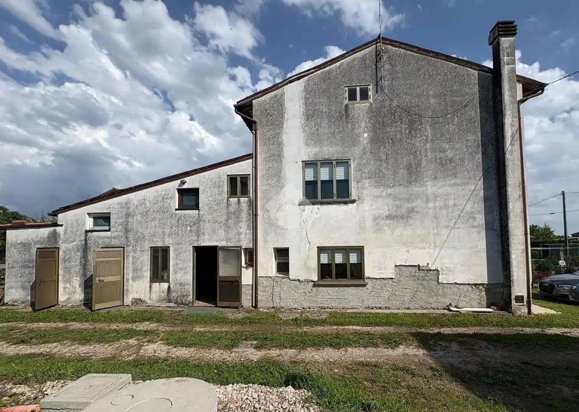 Villa in vendita a Maserada sul Piave
