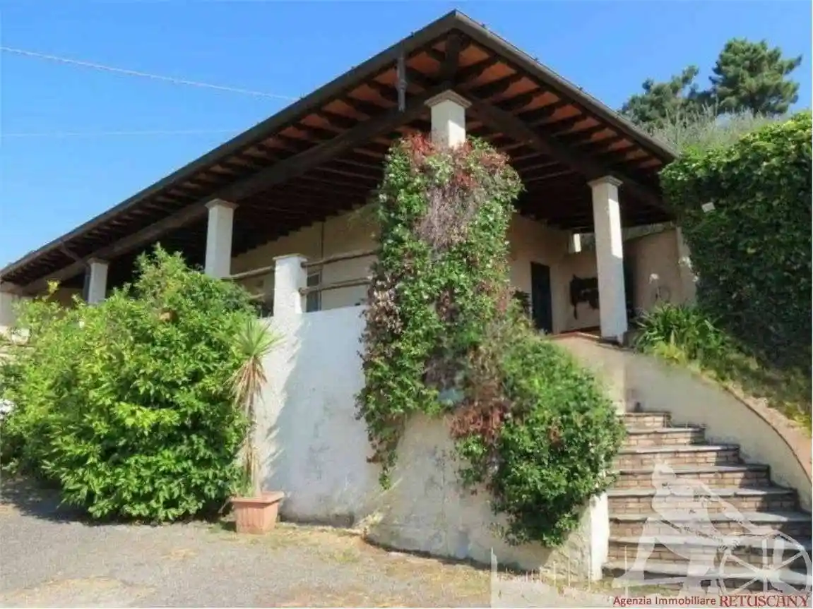 Villa in vendita a Pietrasanta