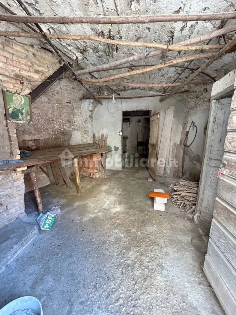 Rustico via San Terenziano, Centro, Antrodoco - foto 3