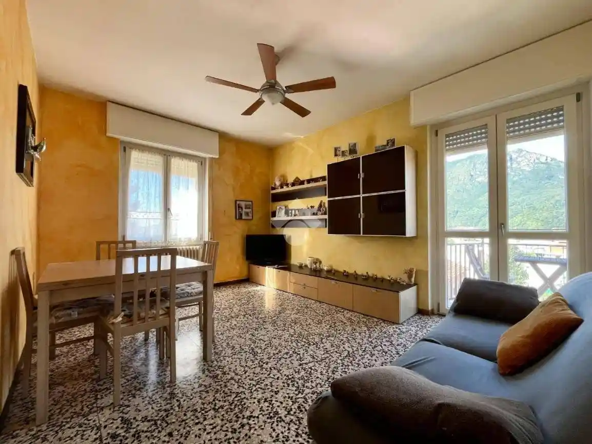 Trilocale via Giotto 8, Belledo, Lecco - foto 2