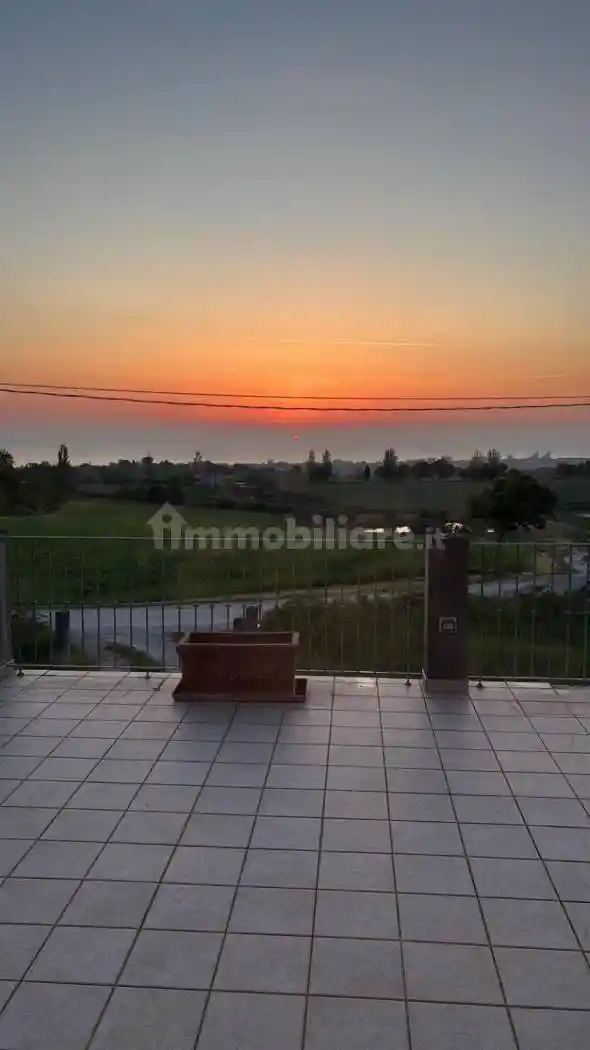 Rustico - Casale in vendita a Mondolfo