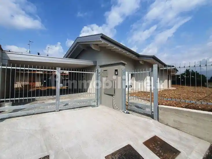 Villa in vendita a Palosco