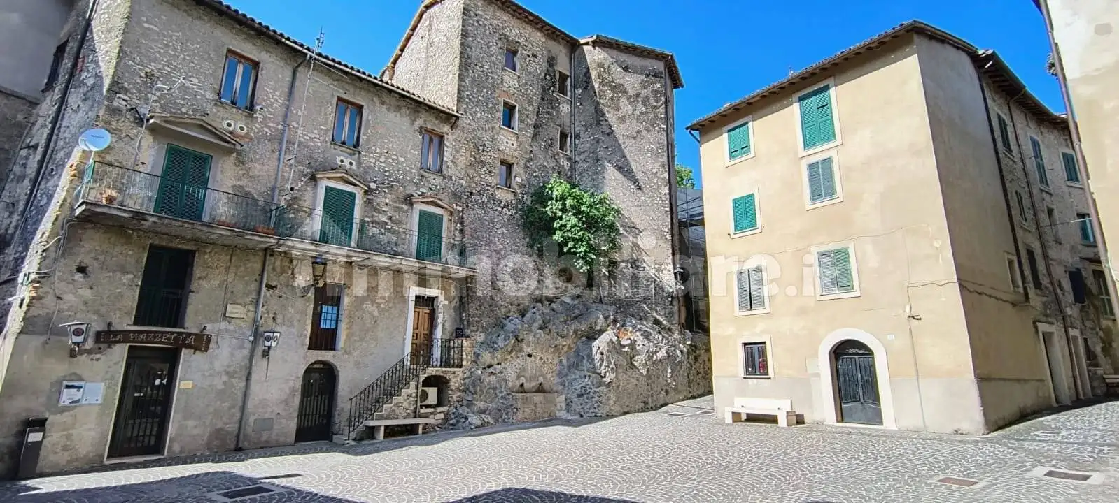 Trilocale via Olivella 4, Anticoli Corrado - foto 2