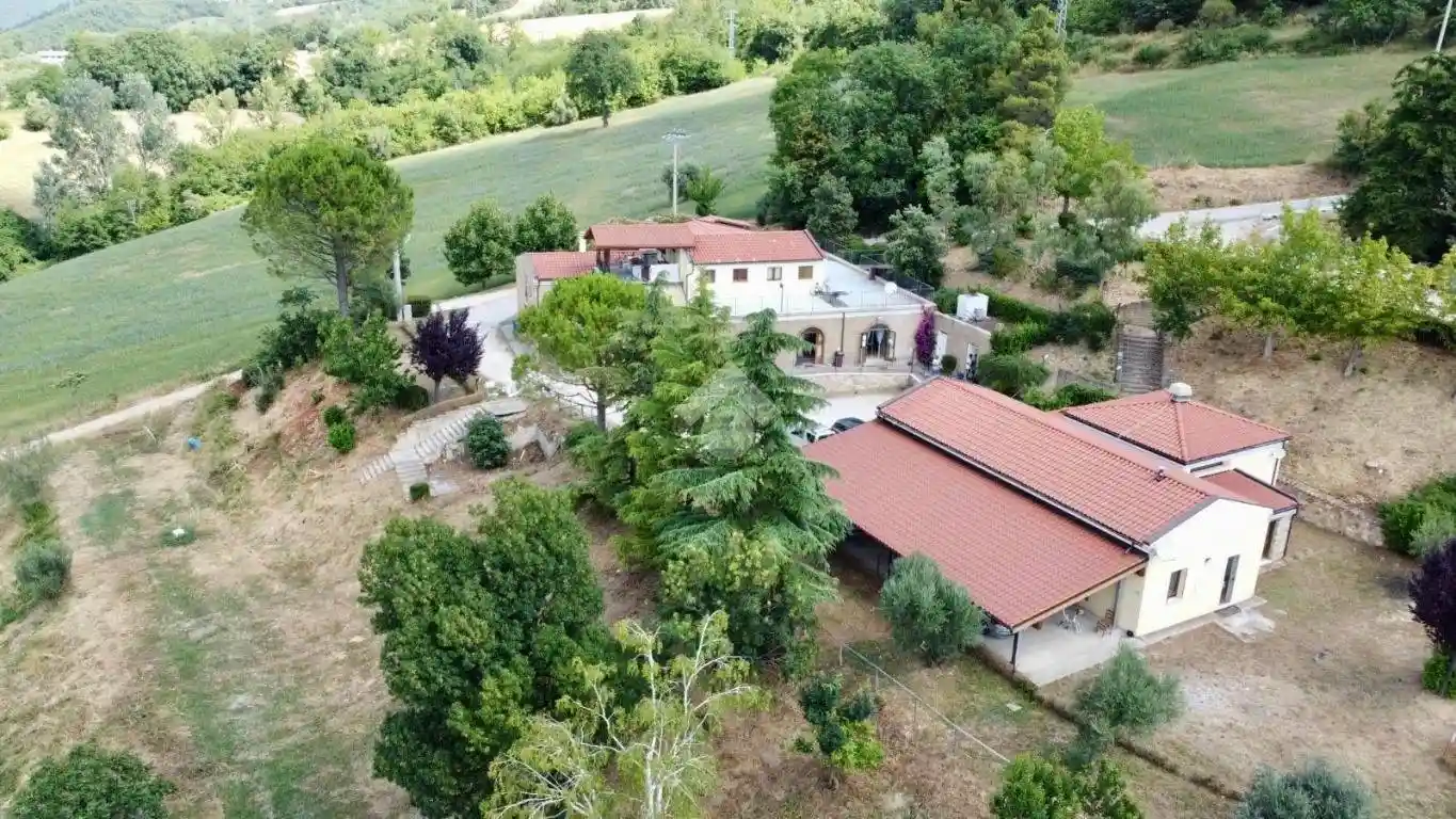 Palazzo - Edificio in Vendita - foto 2