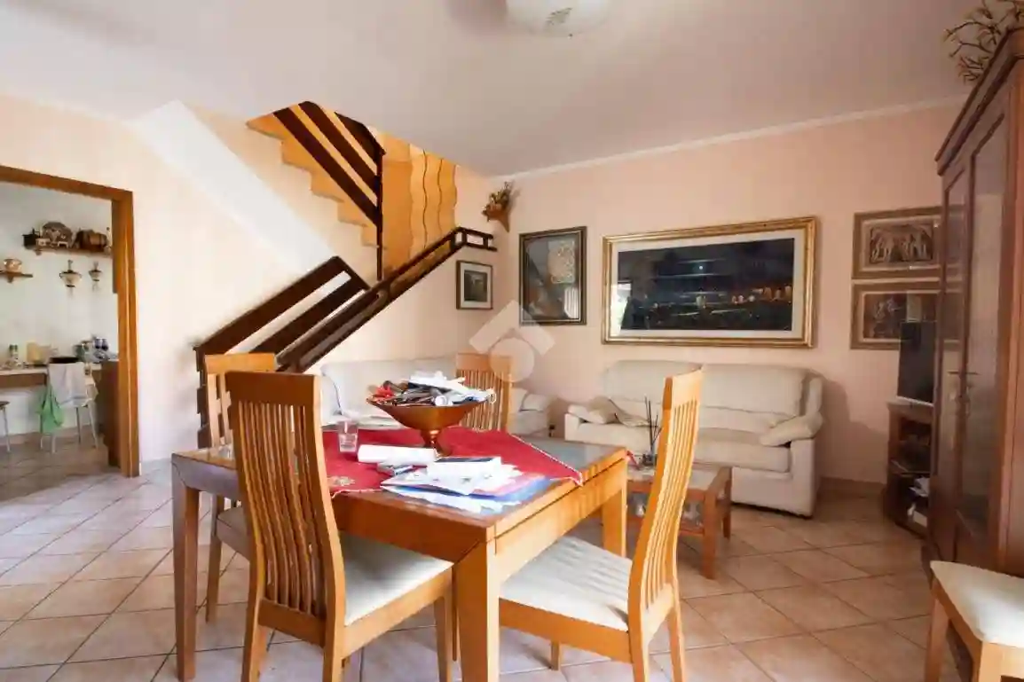 Villetta a schiera - foto 2