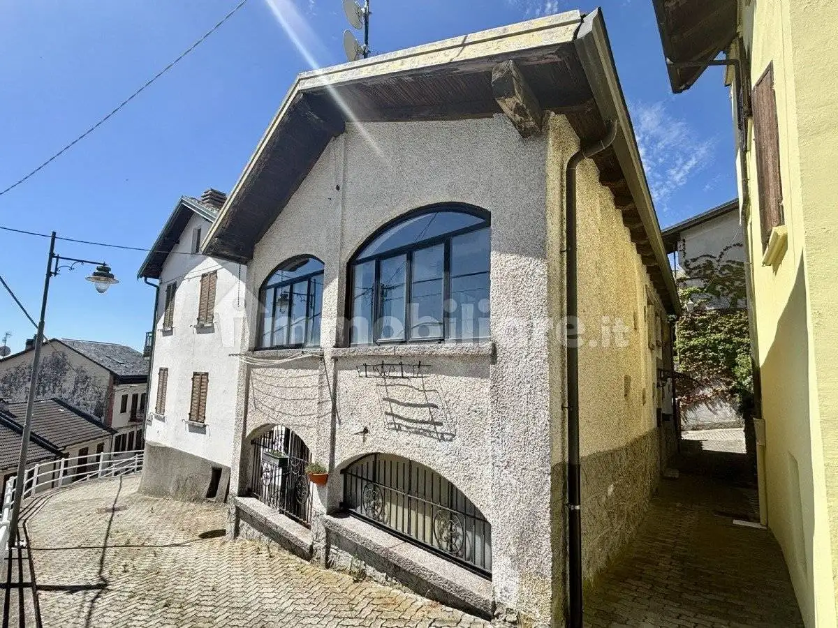 Villetta a schiera in vendita a Andrate