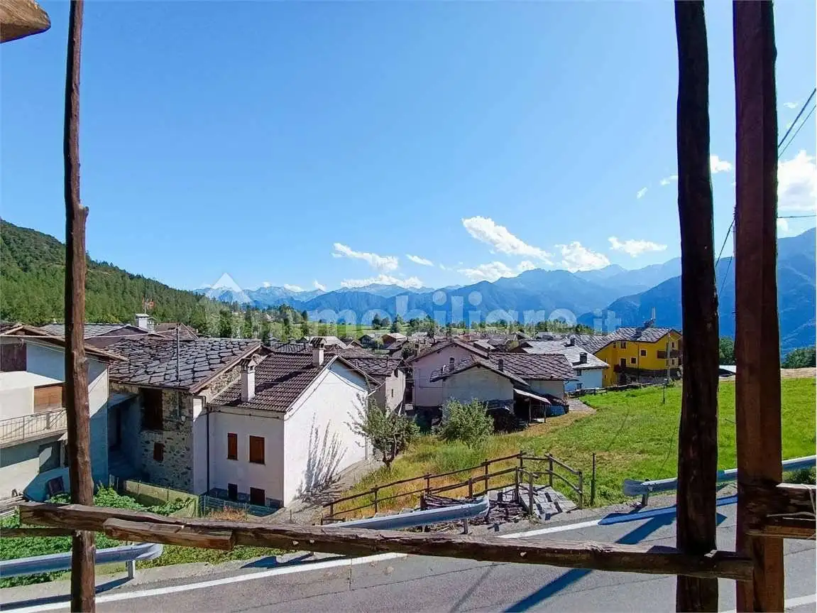 Casa indipendente in vendita a Emarèse