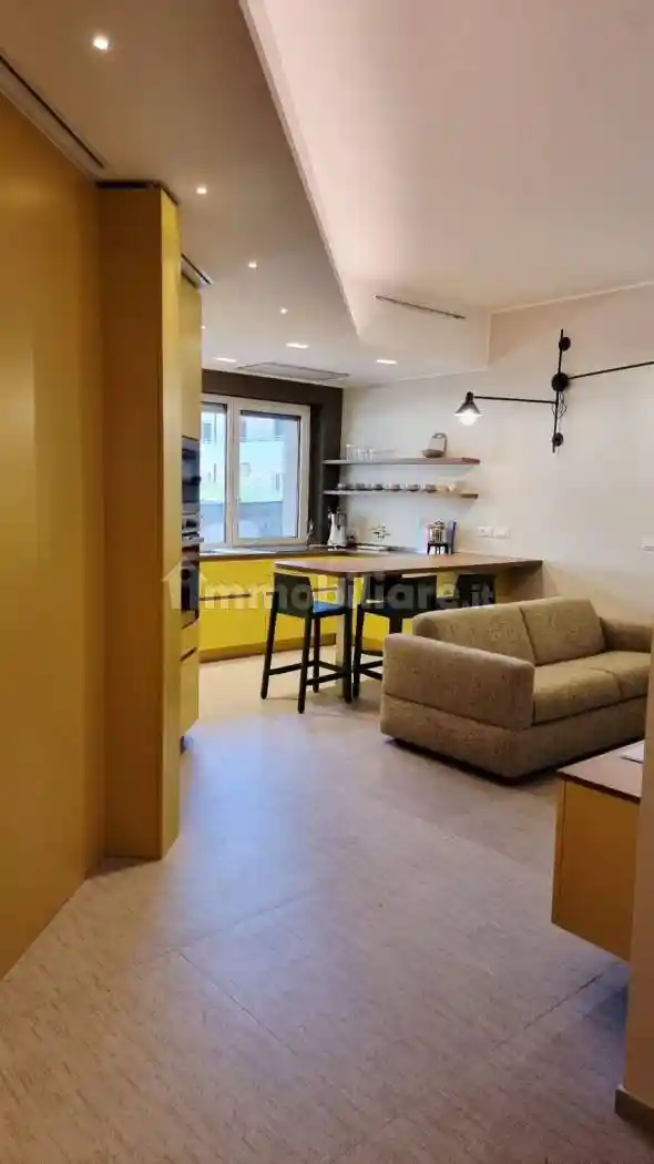 Trilocale viale Regina Elena 74, Piazza Salotto - Corso Umberto, Pescara - foto 4