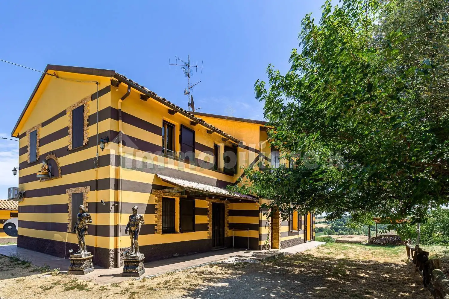 Villa in vendita a Castel San Pietro Terme