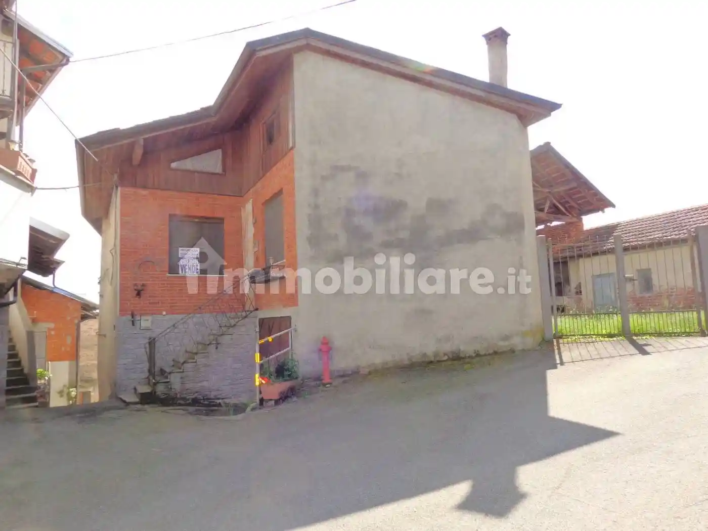 Terratetto unifamiliare frazione centro, Caprile - foto 2