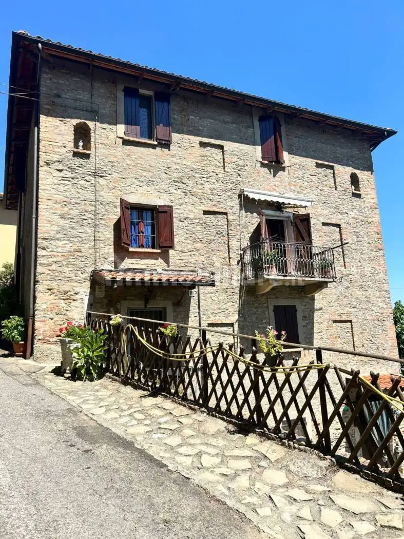 Appartamento frazione Chiesa Vecchia 49, Calamandrana - foto 3