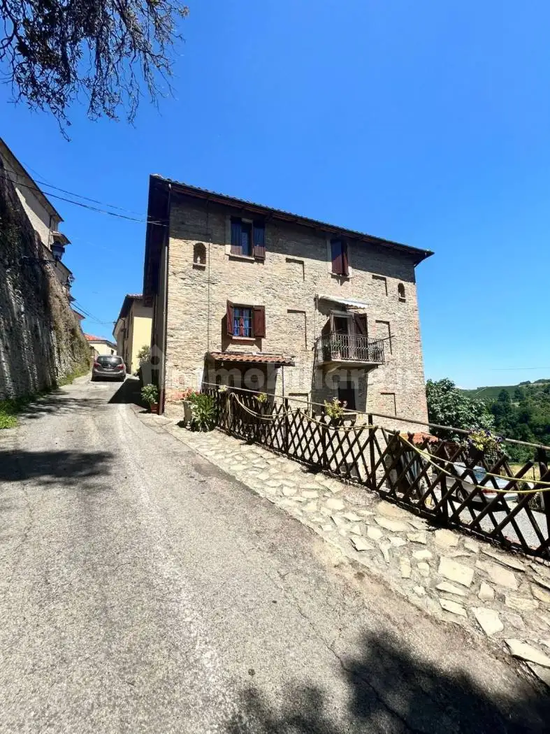 Appartamento frazione Chiesa Vecchia 49, Calamandrana - foto 4