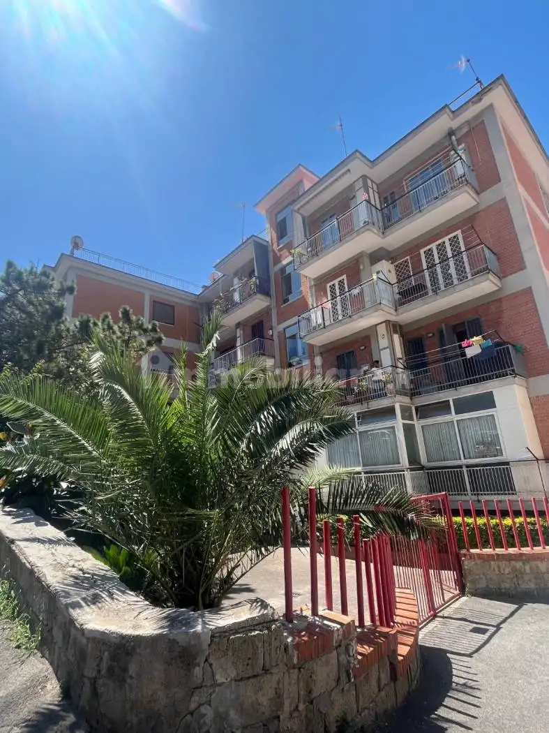 Appartamento in vendita a Pozzuoli
