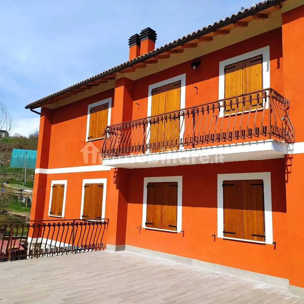 Appartamento in villa Località Poggio Primocaso 23, Poggio Primocaso, Cascia - foto 5