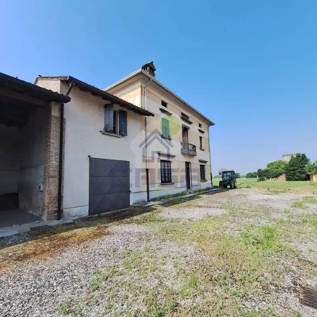 Rustico - Casale in vendita a Orzinuovi