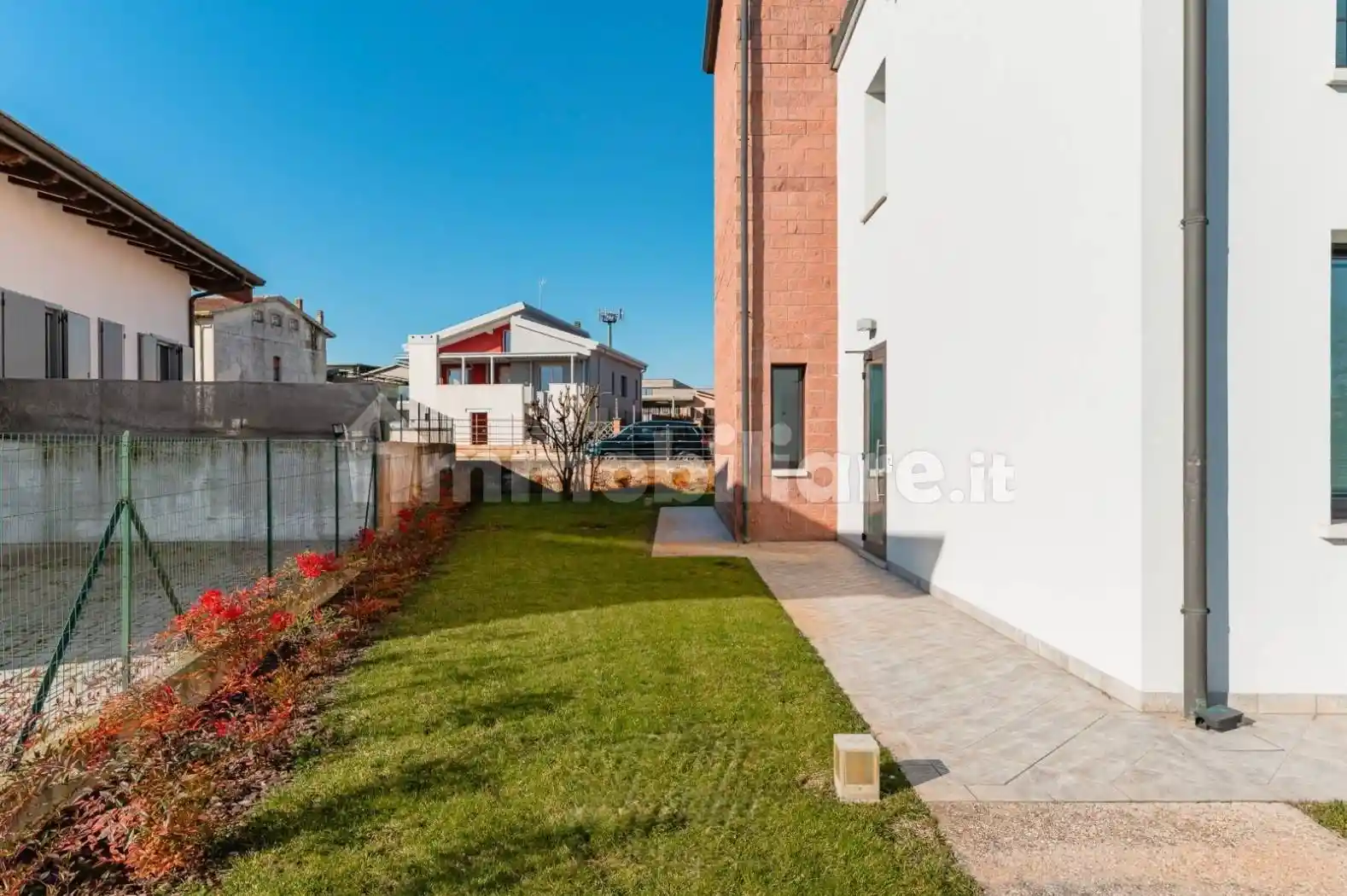 Terratetto plurifamiliare via Aderito Ferrari 11, Castellucchio - foto 5