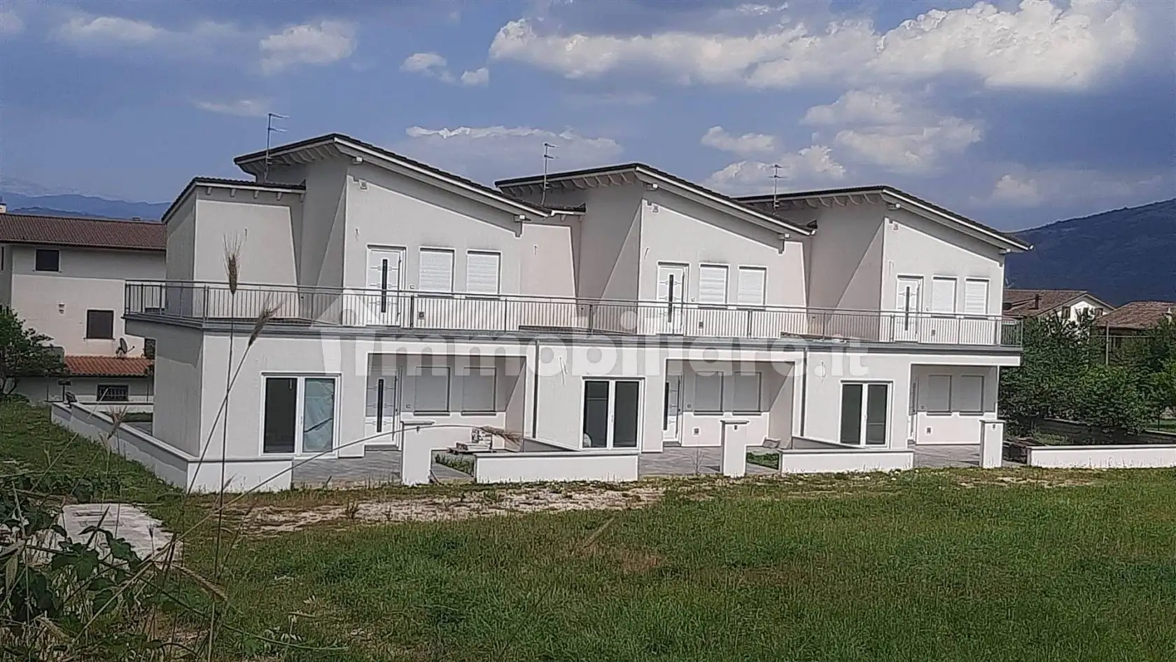 Casa indipendente in vendita a Scurcola Marsicana