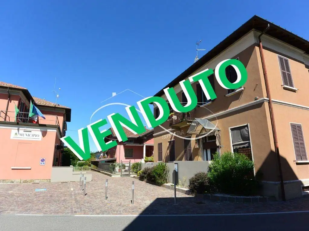 Appartamento in vendita a Valmorea