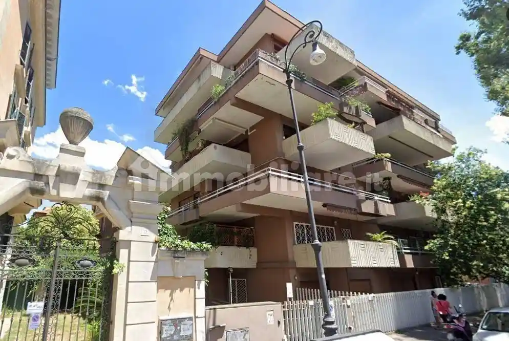 Appartamento in vendita a Roma