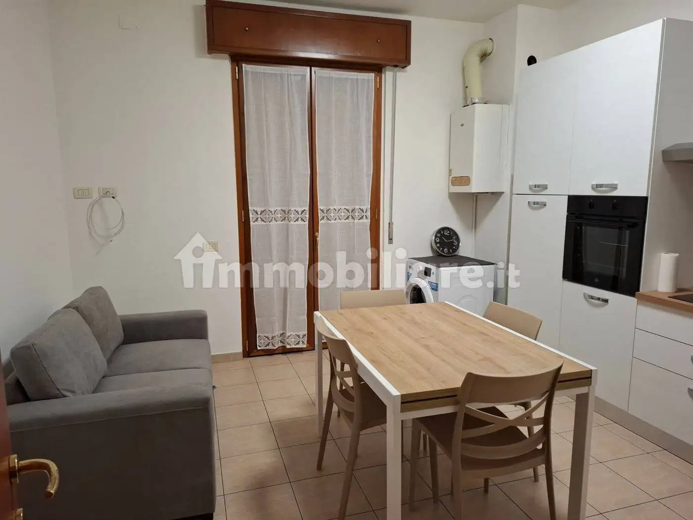 Appartamento in affitto a Giussago