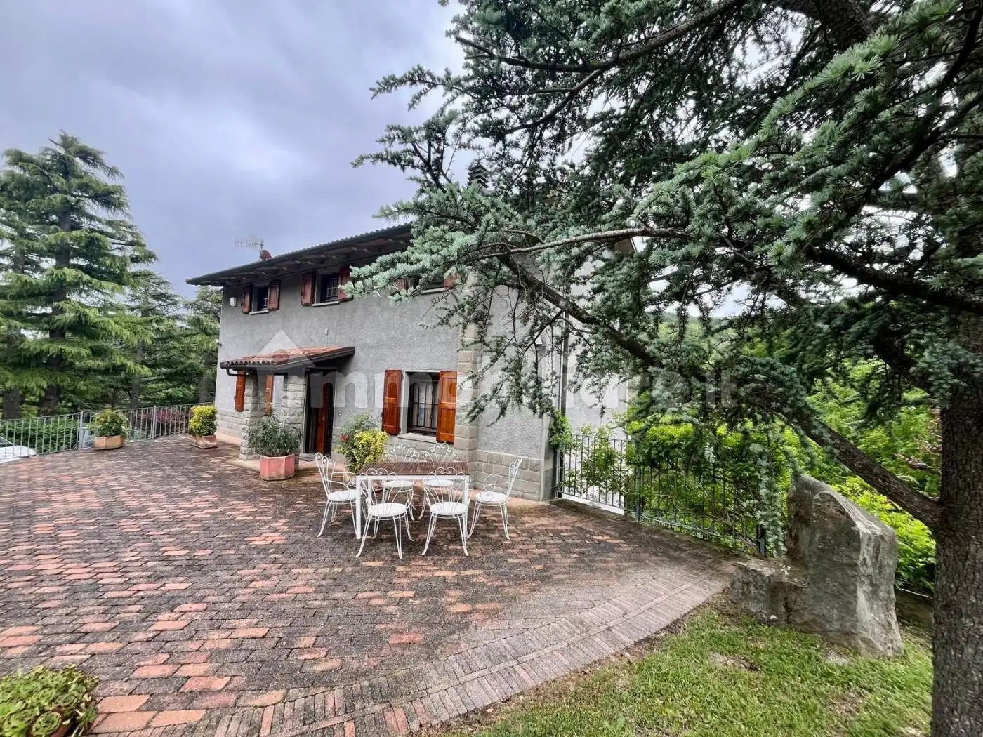 Casa indipendente in vendita a Castel d'Aiano