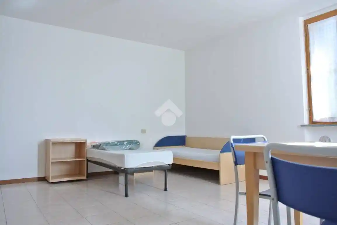 Monolocale via E. Tibaldi 15, Madonnina, Pavia - foto 2