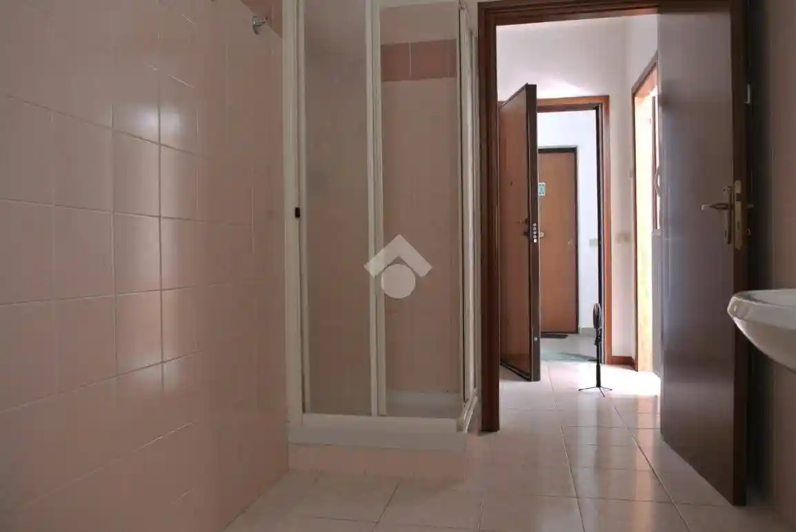 Monolocale via E. Tibaldi 15, Madonnina, Pavia - foto 3