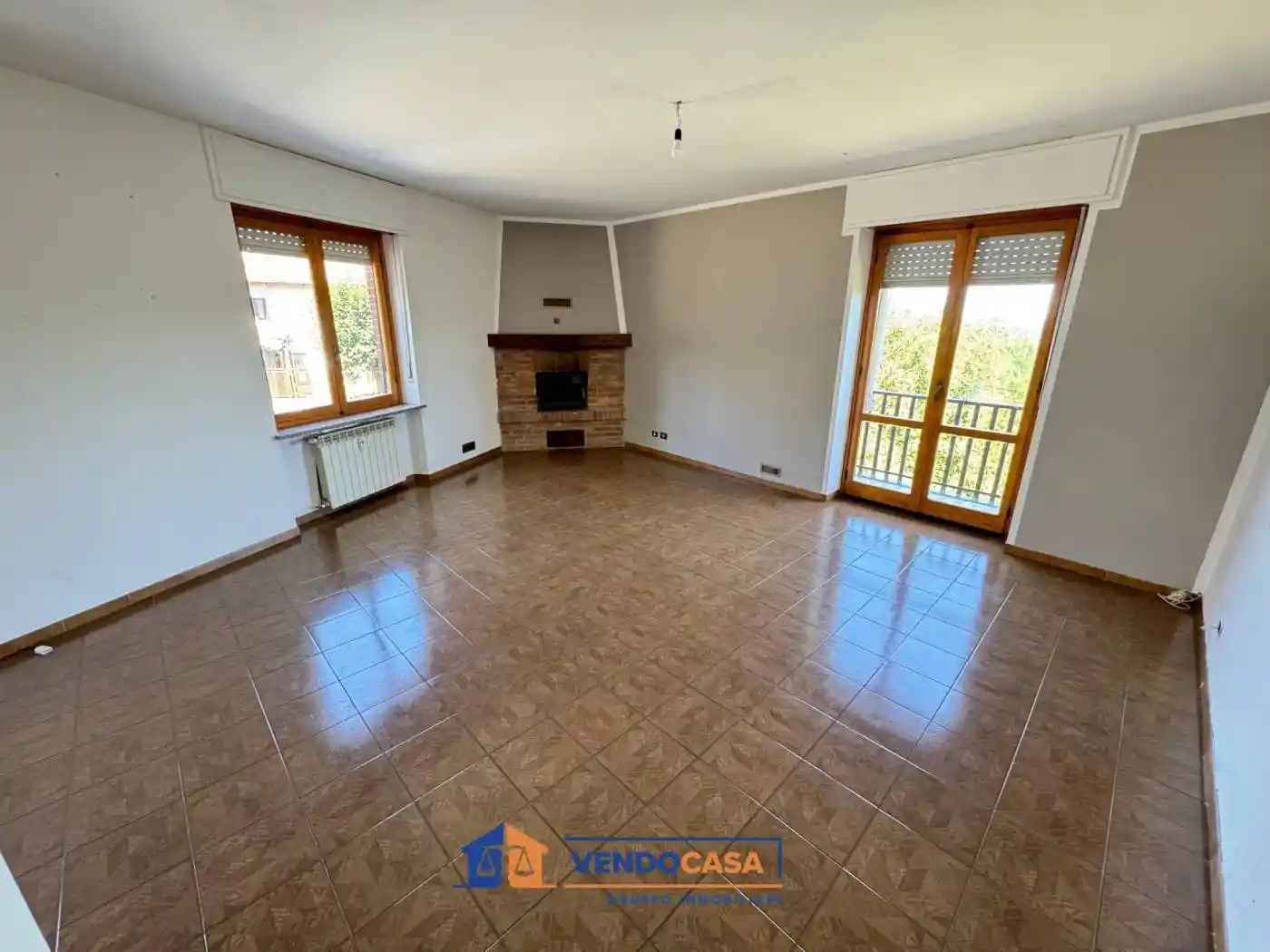 Palazzo - Edificio in vendita a Nizza Monferrato