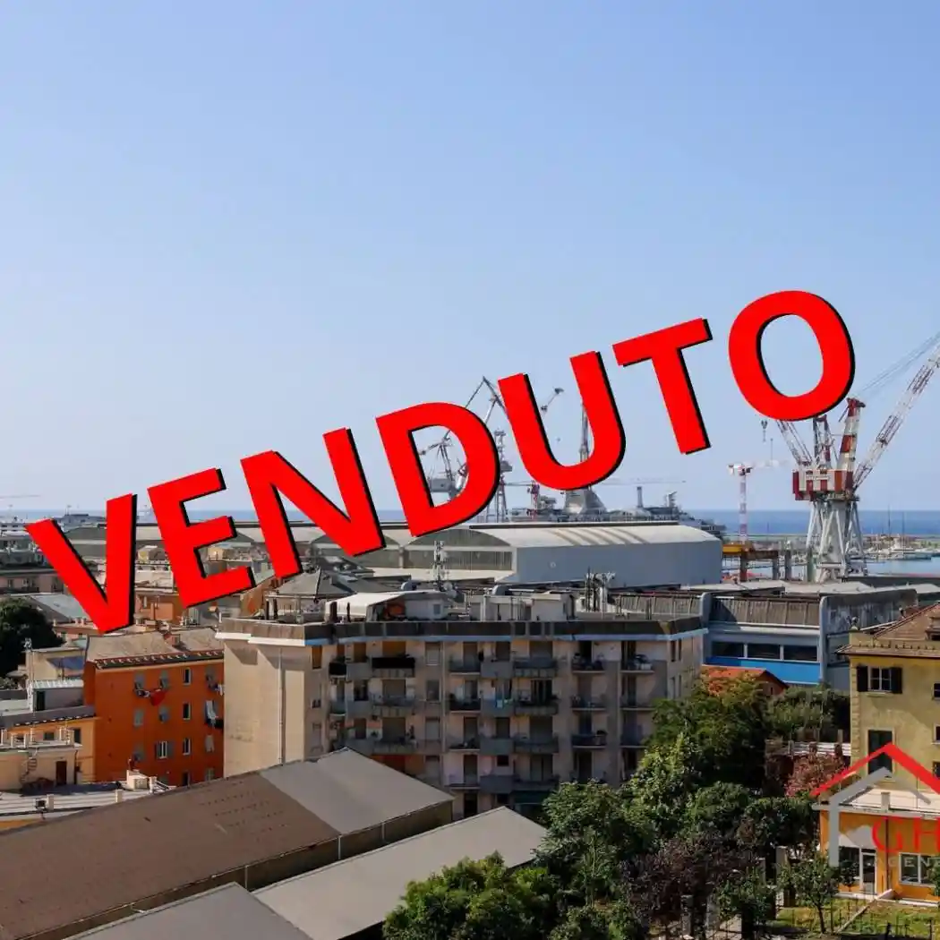 Appartamento in vendita a Genova