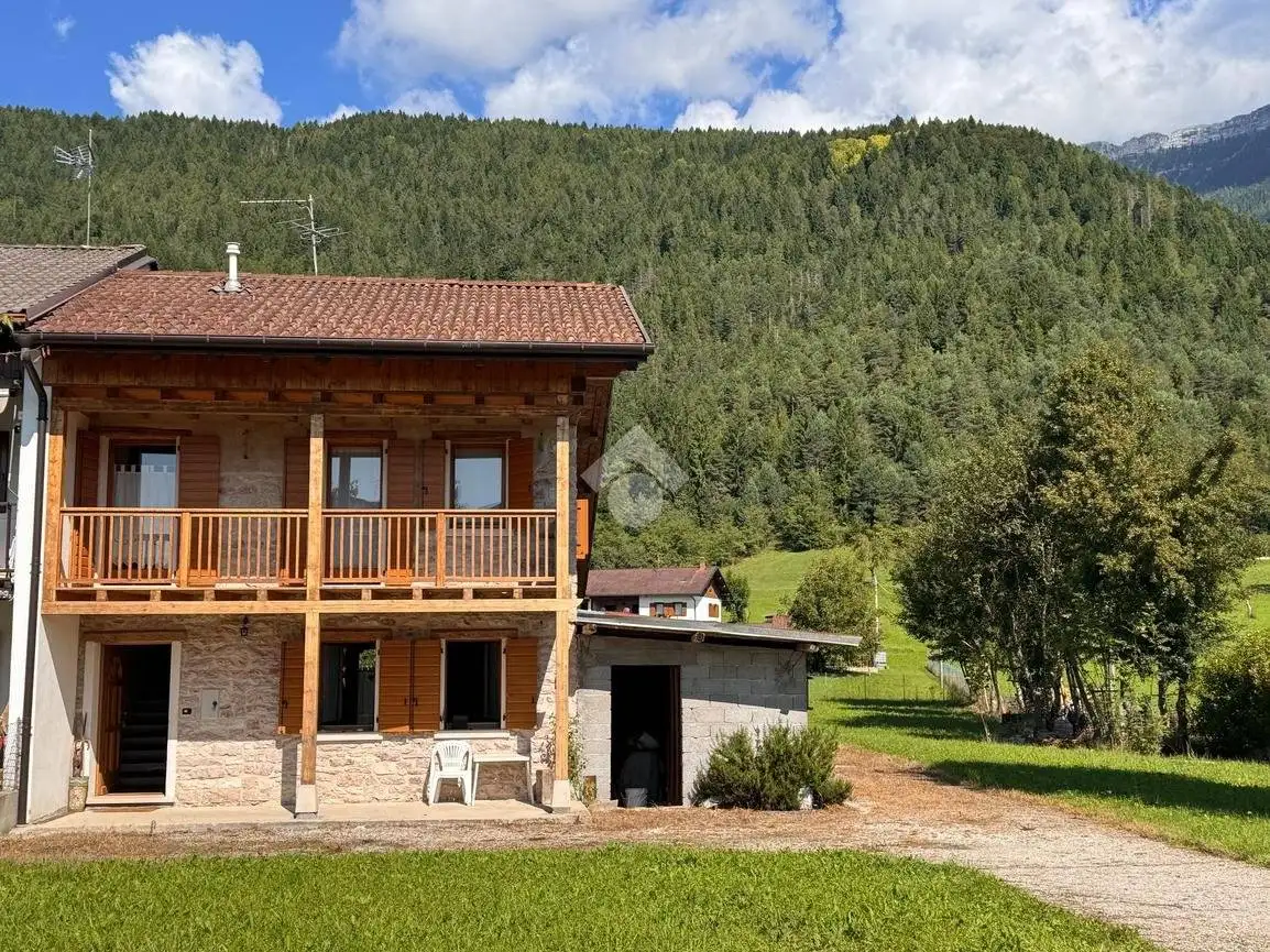 Villa in vendita a Lamon