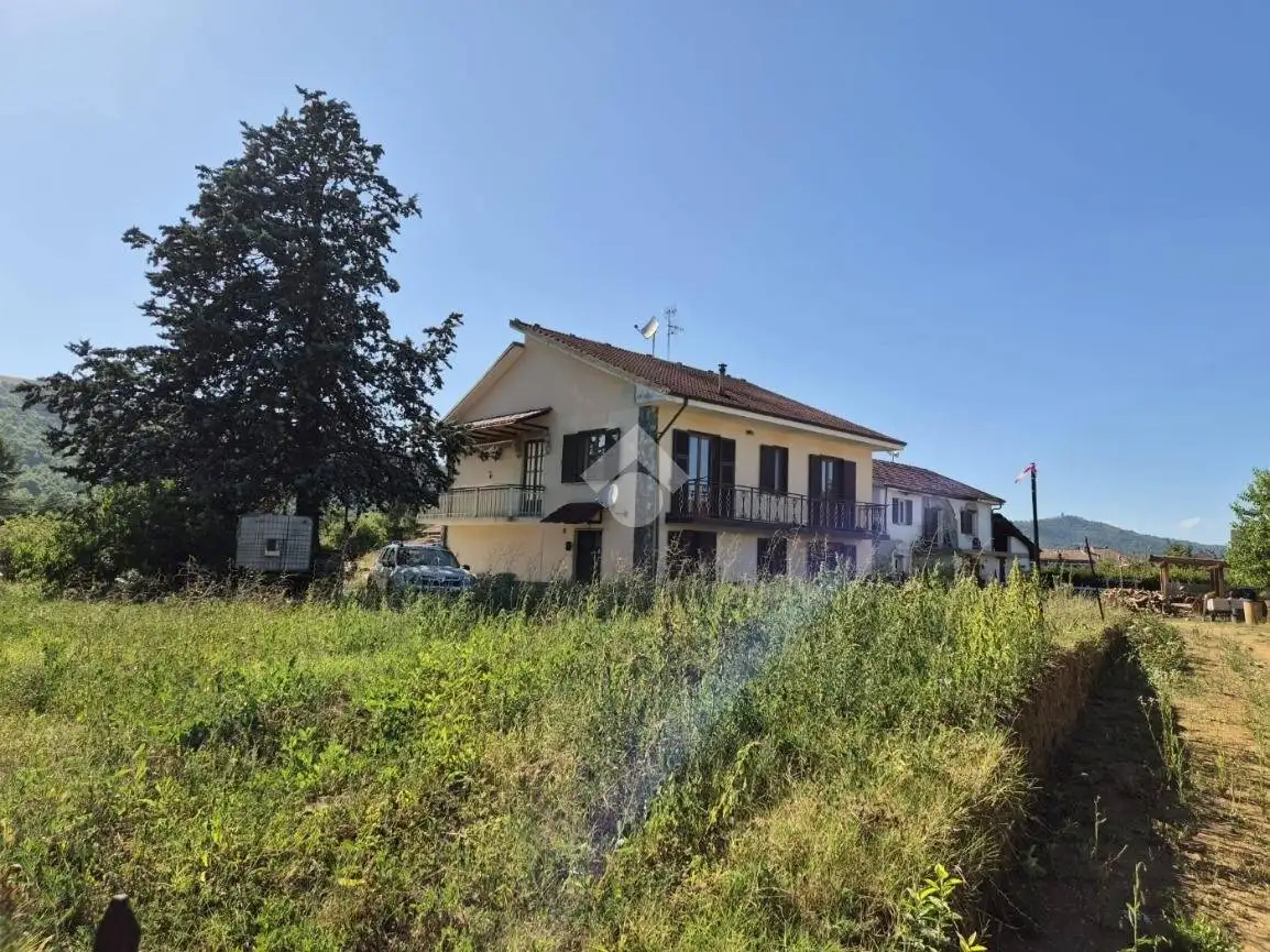 Casa indipendente in vendita a Cartosio