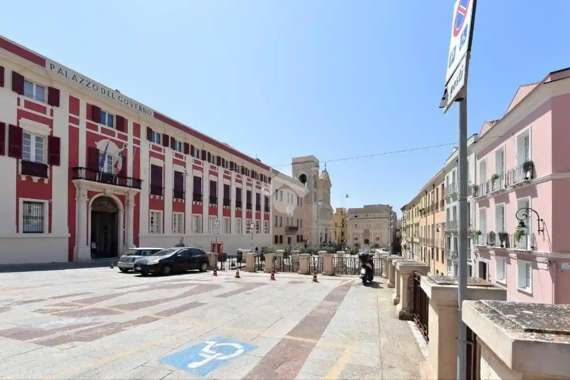 Bilocale via Pietro Martini 22, Castello, Cagliari - foto 2