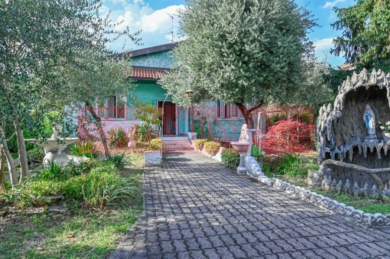 Villa in vendita a Scanzorosciate