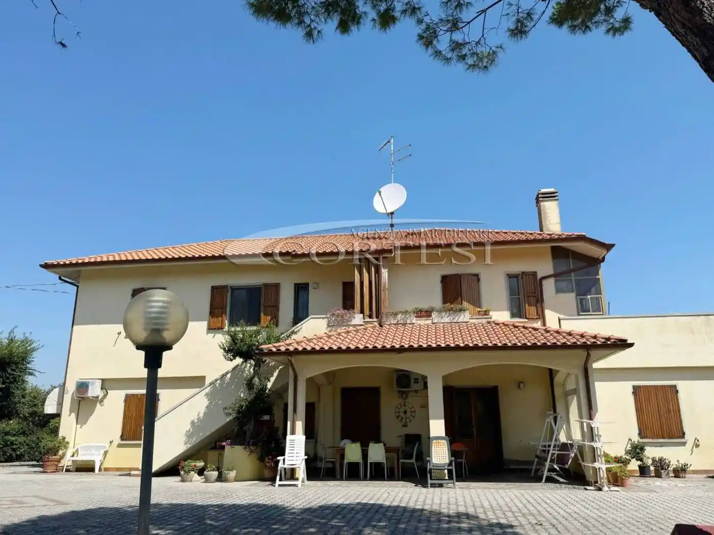 Villa in vendita a San Costanzo