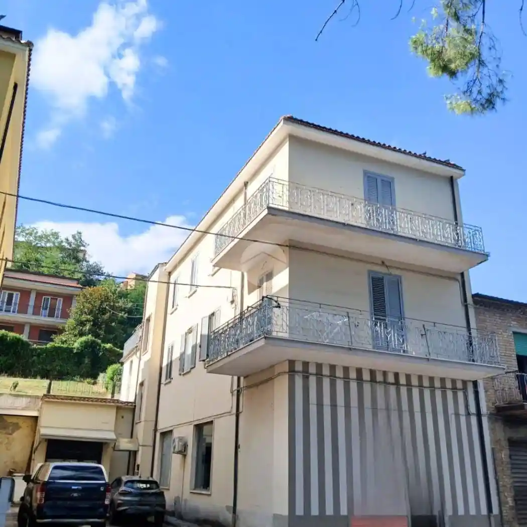 Quadrilocale viale Ringa 66, Centro, Penne - foto 2