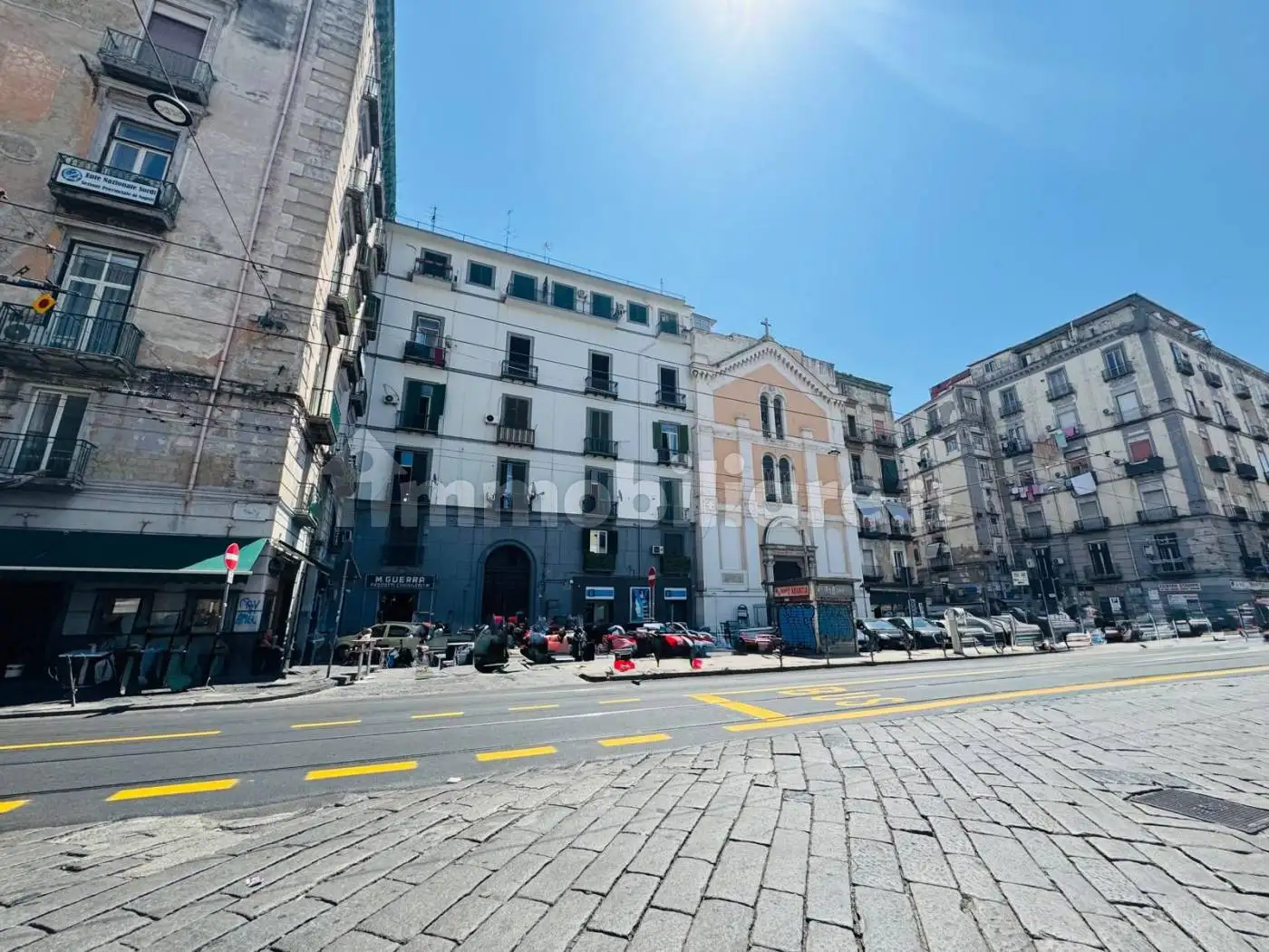 Appartamento in vendita a Napoli