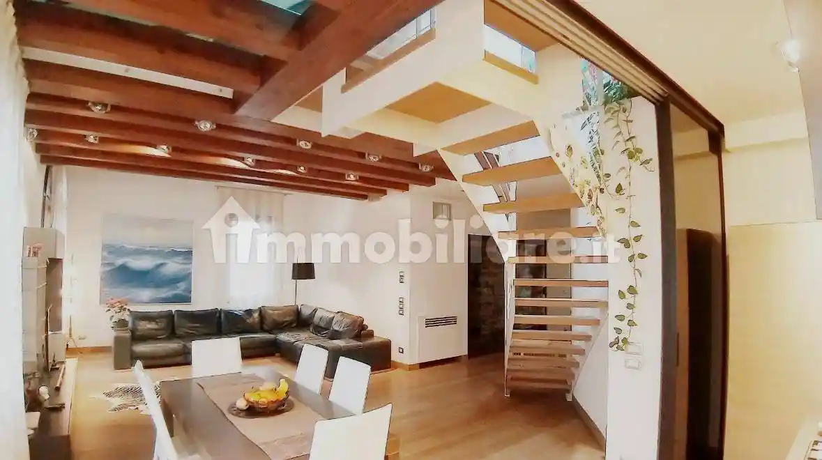 Appartamento ottimo stato, su più livelli, Sant'Elena, Venezia - foto 2