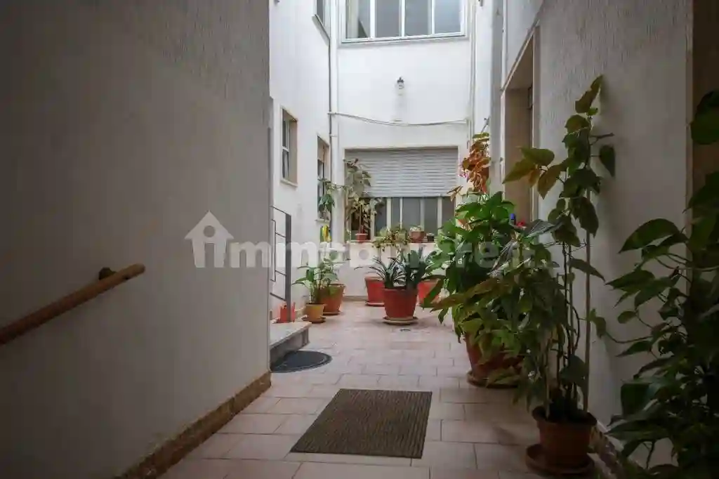 Palazzo - Edificio - foto 2