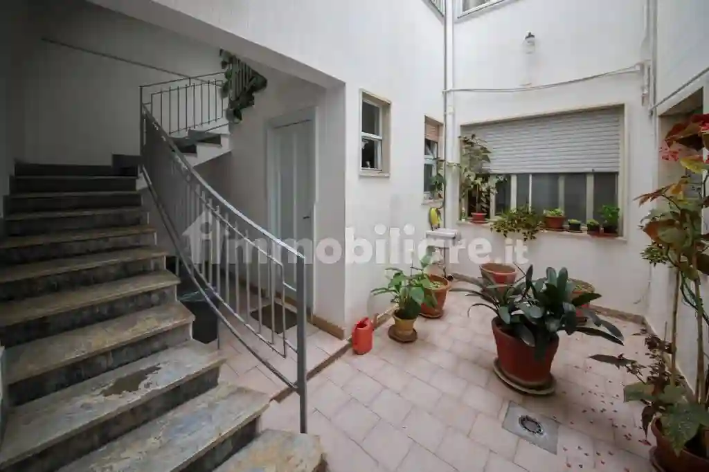 Palazzo - Edificio - foto 3