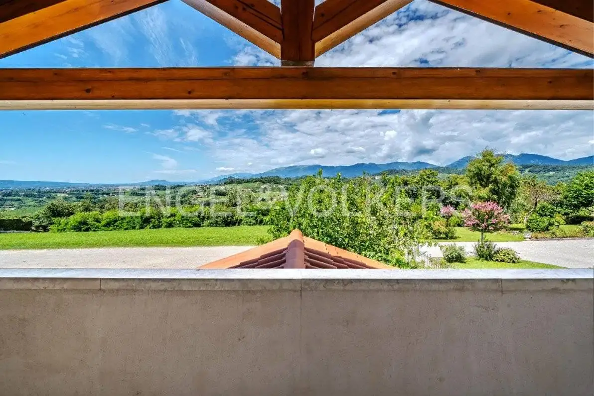 Villa in vendita a San Pietro di Feletto