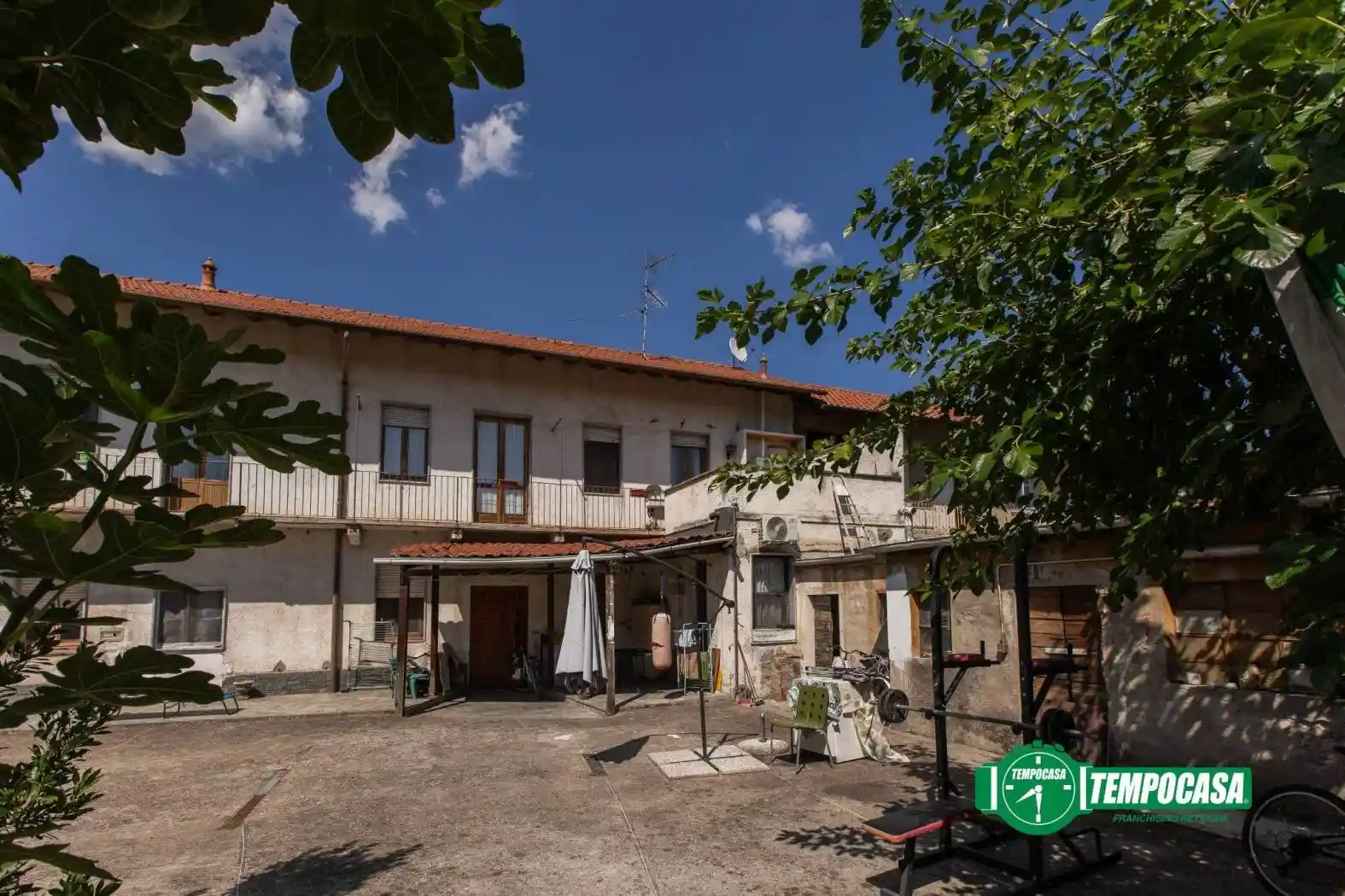 Villa in vendita a Magnago