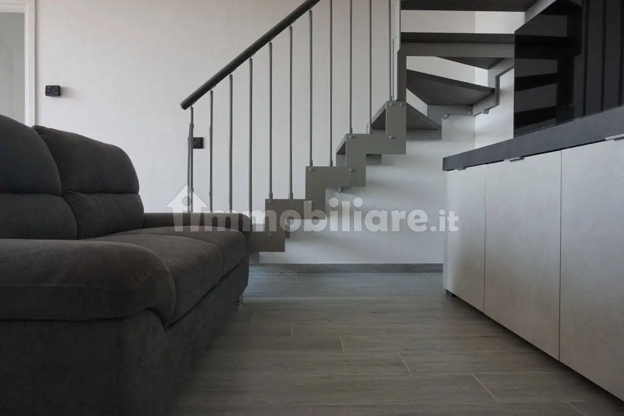 Trilocale via Giacomo Puccini 20, Centro, Colorno - foto 5