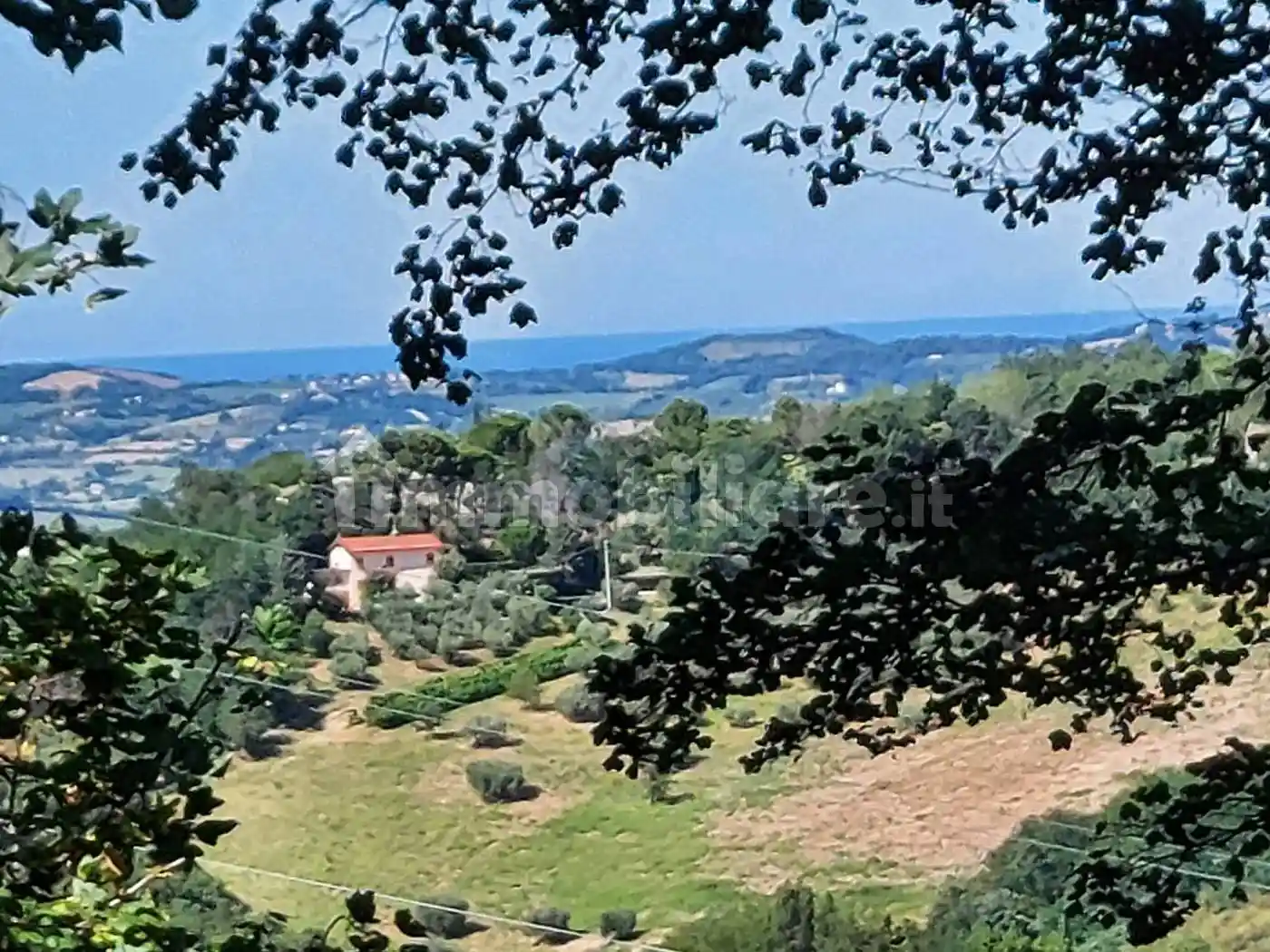 Villa unifamiliare via Dante Alighieri, Sant'Angelo In Lizzola, Vallefoglia - foto 2