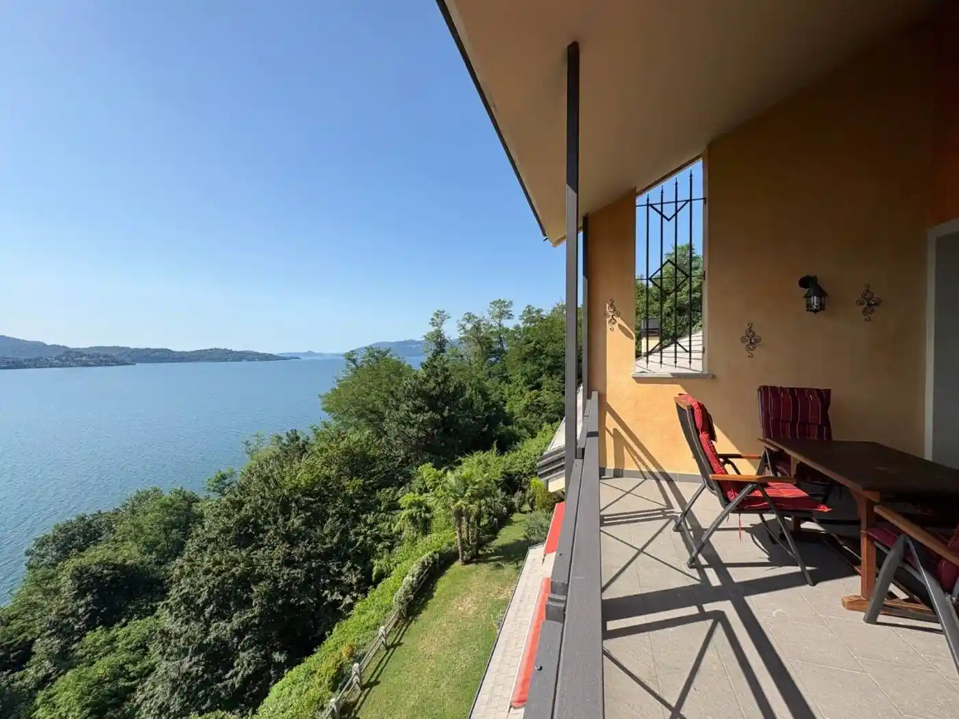 Appartamento in vendita a Ghiffa