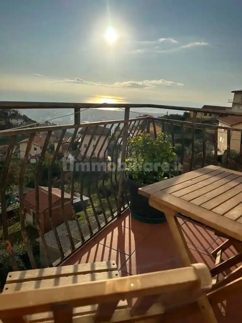 Quadrilocale via Della Resistenza, 91, Zona Collinare Cerreto, Sant'Eustachio, Montignoso - foto 2